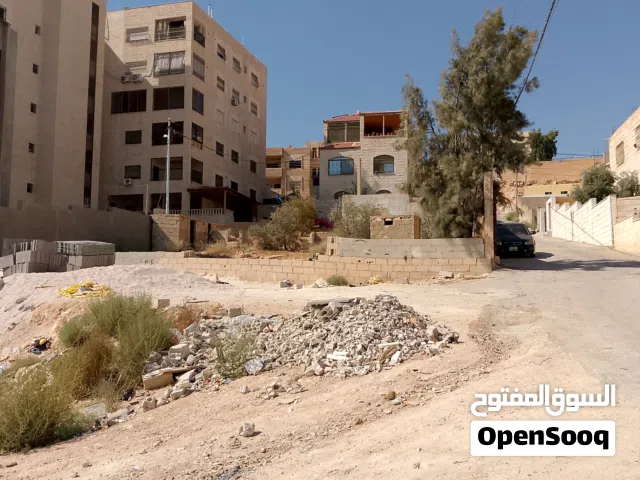 قطعة ارض من المالك مباشره  جبل المغير بجانب فيلا ابو حويلة