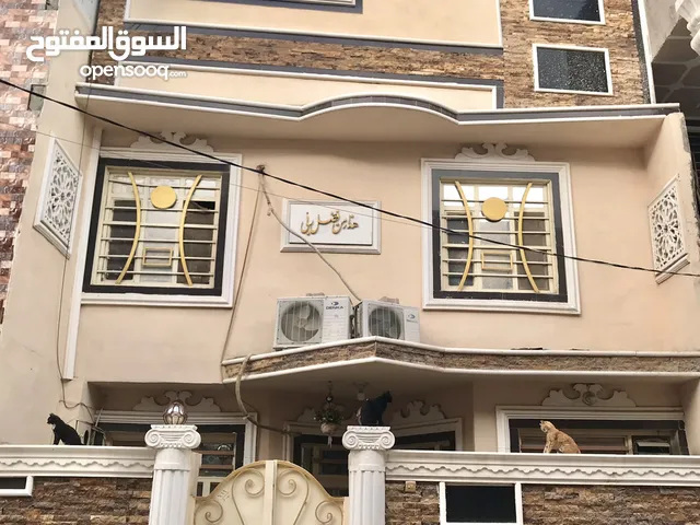 بيت للبيع 100متر شارع مستشفى العباس الاهلي