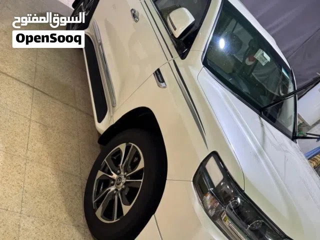 2020 تويوتا لاند كروزر GXR