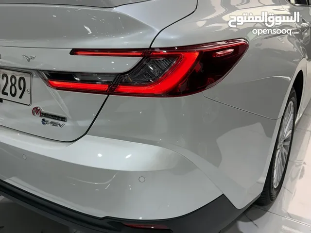 تيوتا كامري مديل 2025 هايبرد