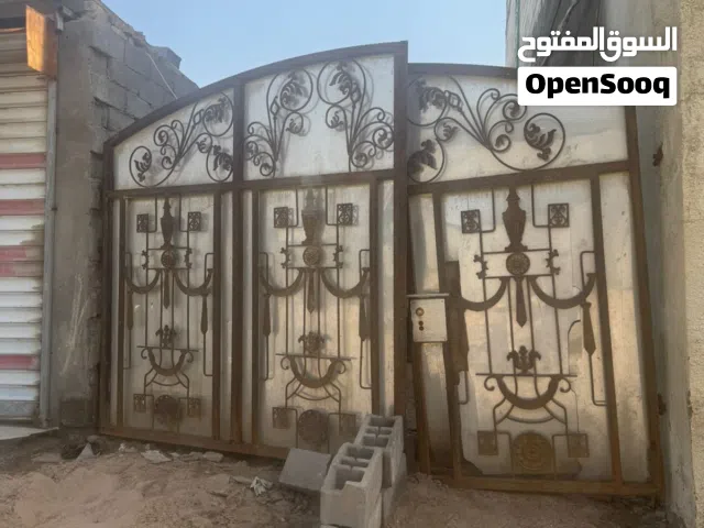 باب خارجي