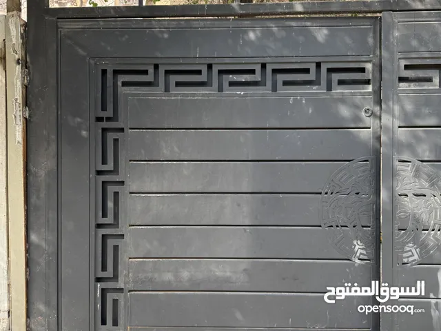 باب خارجي للبيع مستخدم للبيع مستخدم شهر وحد فقط