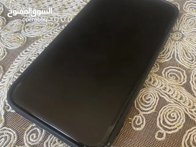 iPhone XR  128