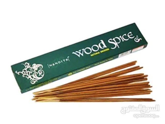 عودات من افضل الماركات ، بكميات تتراوح بين 20 إلى 30 قطعة، مناسبة للتجارة أو للاستخدام الشخصي