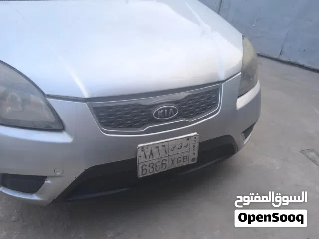 2011 كيا ريو S