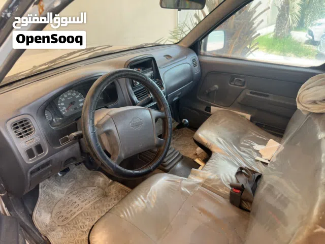 2000, Nissan, Other