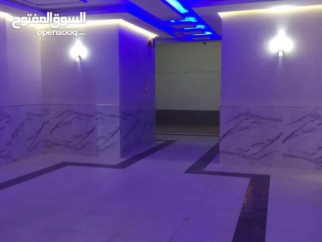 300 m2 3 Bedrooms Apartments for Rent in Farwaniya Abdullah Al-Mubarak