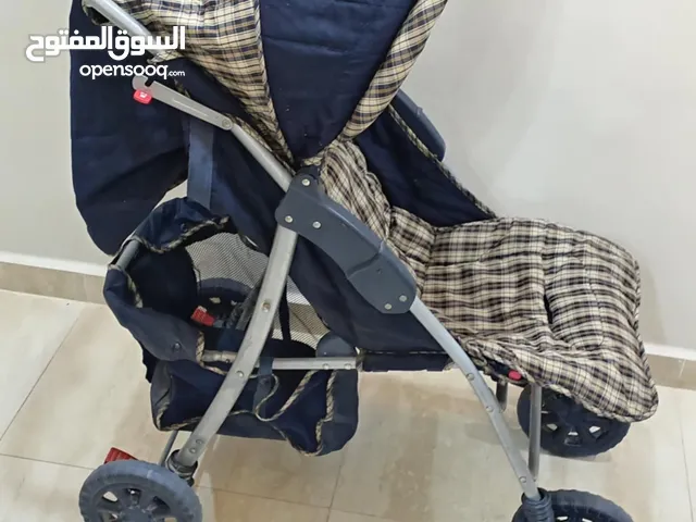 عرباية نوع اميركي وكرسي هزاز