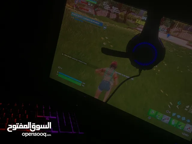 بلاستيشن فور سلم مستعمله نضيفه