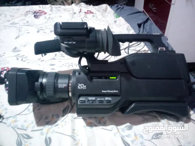 كامره سوني 1000 HVR-HD- محموله على الكتف