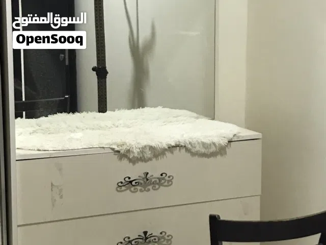 عرفة نوم بحالة ممتازة للبيع