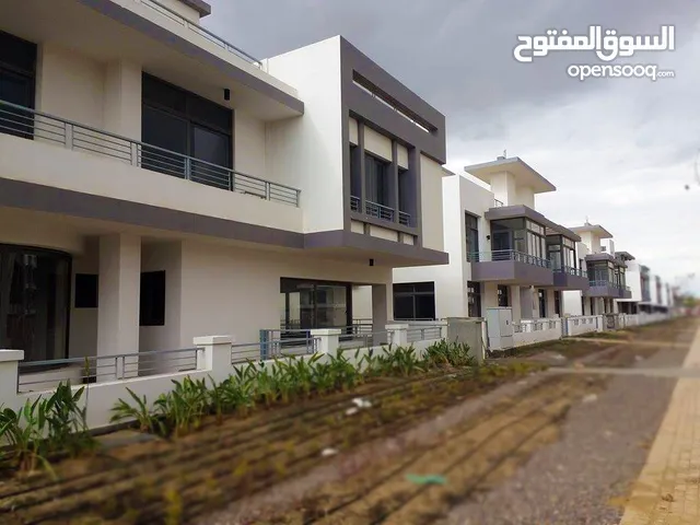 165 m2 3 Bedrooms Villa for Sale in Cairo Heliopolis