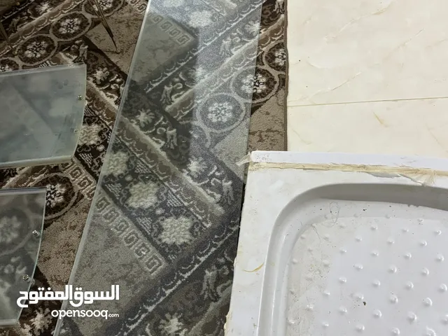 بانيو زاويه معا القزاز مع الرفوف القزاز