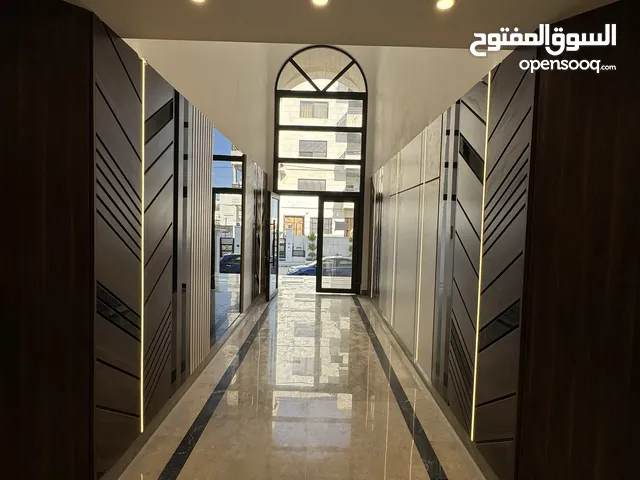 190 m2 4 Bedrooms Apartments for Sale in Amman Airport Road - Manaseer Gs