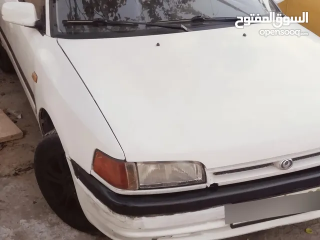 مازدا 323 موديل 1993 للبيع