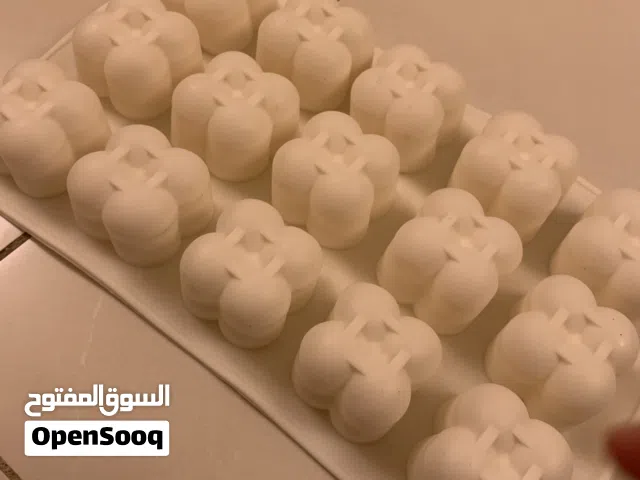 للبيع مجموعة قوالب وأدوات صناعة الشمع والريزن والصابون