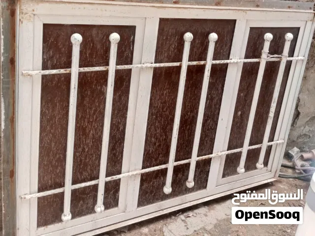 شباك حديد مستعمل 3 طلاكات نظافة 100/100
