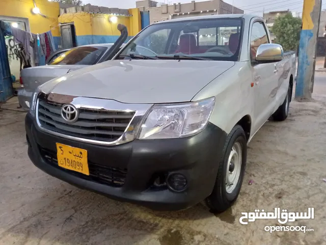Used Toyota Hilux in Sabha