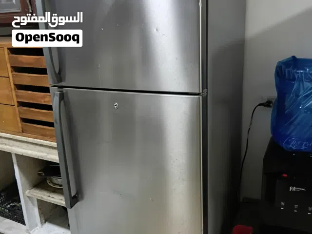 ثلاجه جنرال انفيرتر بحاله ممتازه