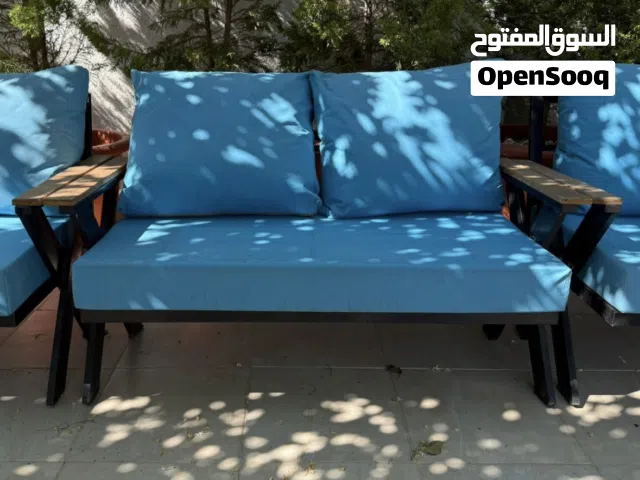كراسي حدائق حديد مستعمل اقل من شهرين