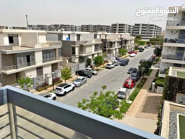 225 m2 4 Bedrooms Apartments for Sale in Cairo First Settlement