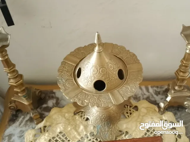 شمعدان ومبخرة