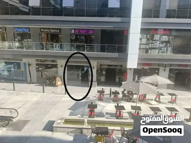 محل لقطه للبيع متأجر ب 40 الف شهريا مع زيادة سنوية