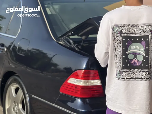 Used Lexus LS in Al Batinah