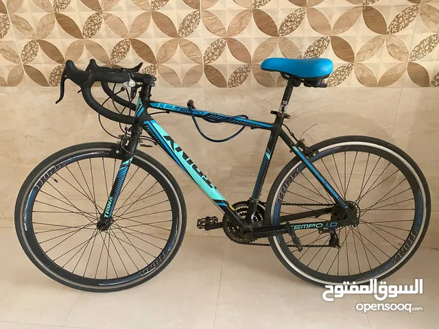 حرق سعرررررر   .....   بسكليت رود سبق للبيع Trinx Tempo 0.1 Road Bike – Italian Design, !