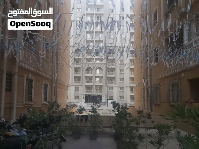 شقة للبيع بالواحة القديمة أبراج هيئة النقل العام نصف تشطيب دور ارضي مساحة 116متر
