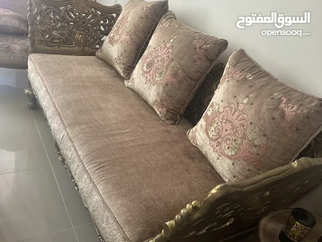 كنب مستعمل استعمال خفيف