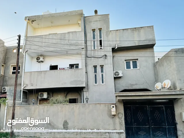 150 m2 More than 6 bedrooms Townhouse for Sale in Tripoli Al-Hadba Al-Khadra