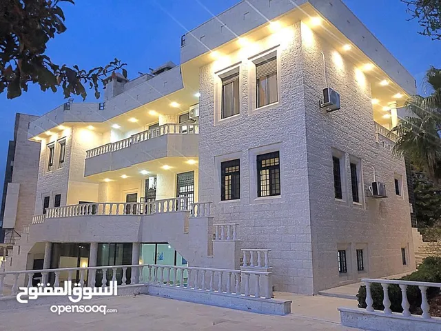 1500 m2 More than 6 bedrooms Villa for Sale in Amman Al Kursi