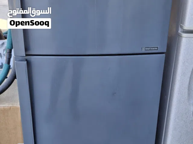 ثلاجه ال جي 422 لتر لون سلفر انفرتر بحاله ممتازه جدا والسعر شامل التوصيل داخل عمان
