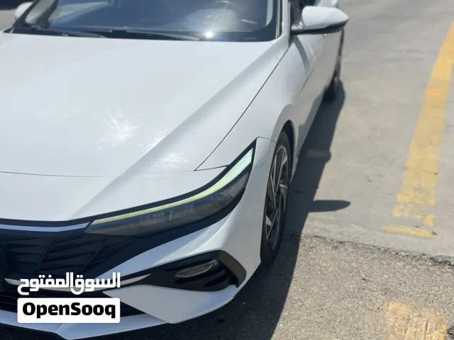 2024 هيونداي النترا Limited