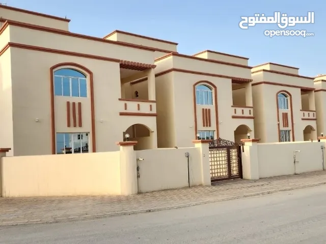 239m2 5 Bedrooms Villa for Sale in Dhofar Salala