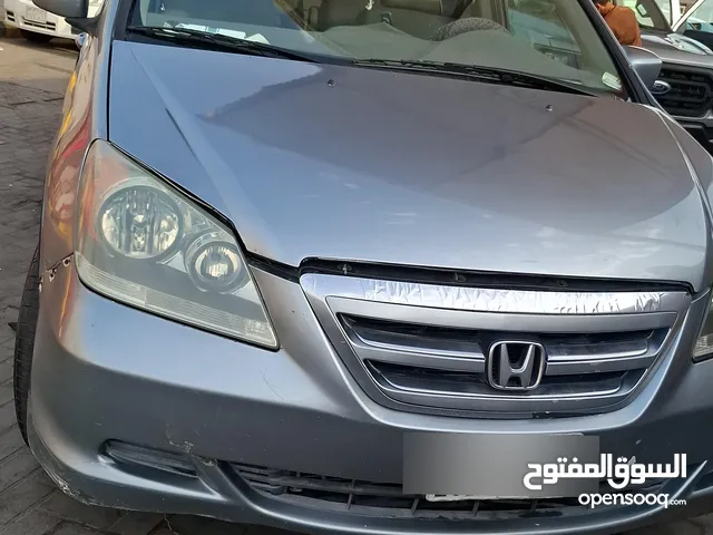 هونداء اوديسي موديل 2007 فل اوبشن موصفات امريكيه بحاله جيده مكيف مكينه كير على الشرط