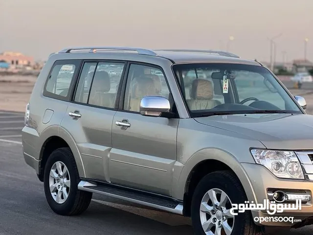 Used Mitsubishi Pajero in Kuwait City