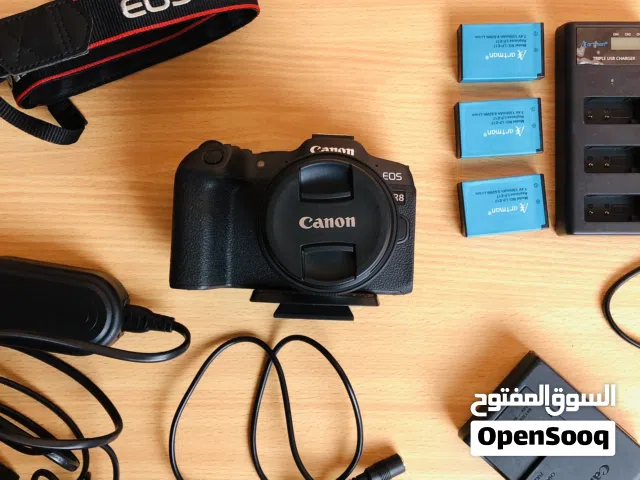 Canon R8 like new with box