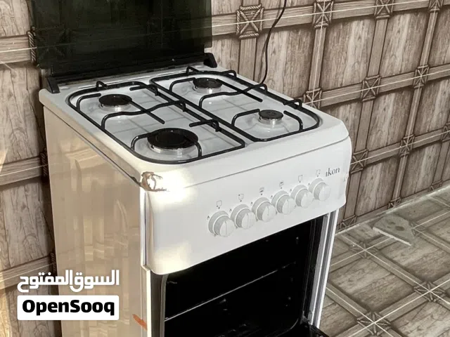 للبيع فرن شبه جديد