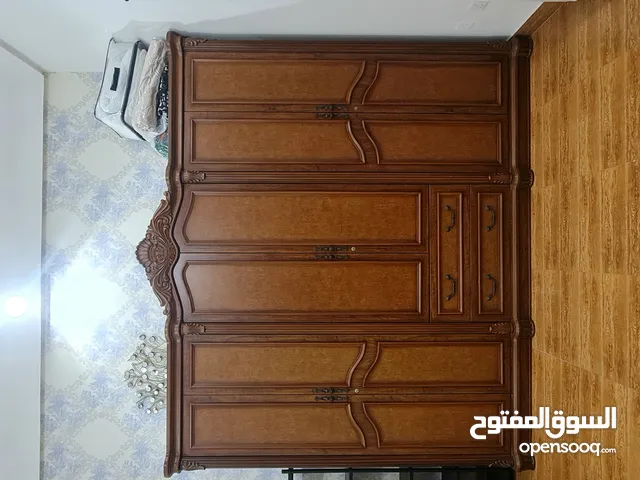 كبت للبيع 6 أبواب