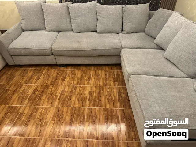 طقم كنب بحل مستعمل جديد للبيع