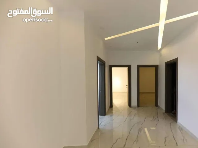 175 m2 3 Bedrooms Apartments for Rent in Tripoli Al-Nofliyen