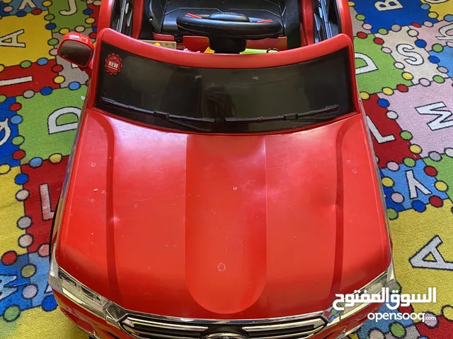 سيارة لعبة أطفال حجم كبير
