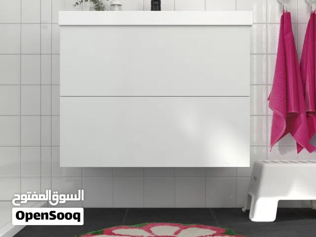 مجموعة من سجادتين للحمام ومناشف بقياسات والوان متعددة من ايكيا