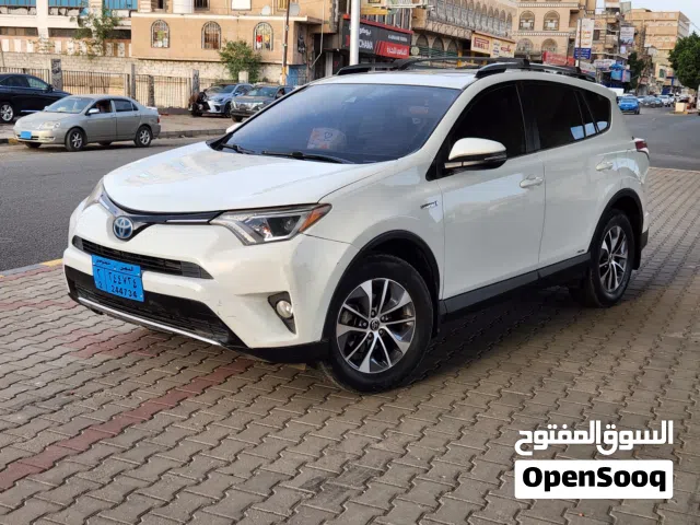 2017 Toyota RAV 4 XLE