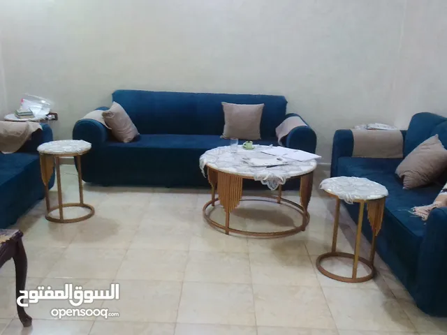 طقم كنب جلسه اربع كنب حجم كبير وثنتين صغار مجموع 14 للبيع تواصل