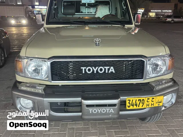 2021 تويوتا لاند كروزر Land Cruiser 76 series