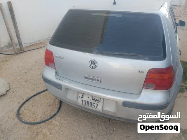 2000 فولكسفاغن جولف Golf