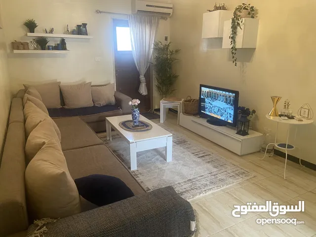 160 m2 3 Bedrooms Apartments for Sale in Tripoli Hay Al-Islami
